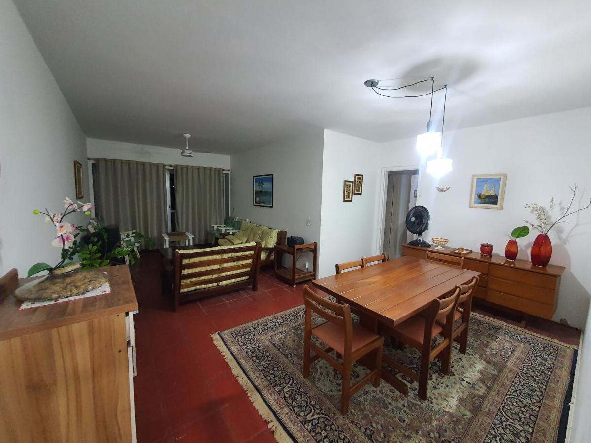 Апартаменты Apartamento Beira Mar Гуаружа Экстерьер фото